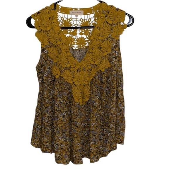 Solitaire Tops - 🌹SOLITARE SLEEVELESS CROCHET TOP